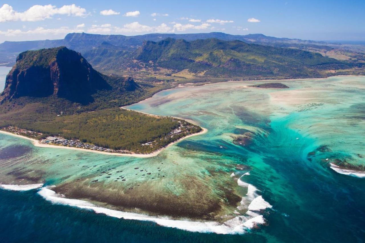 Sugar Reef West Coast Lägenhet Flic-en-Flacq Exteriör bild